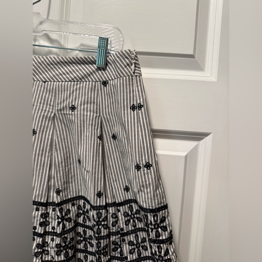 Talbots Eyelet Pleated Stripe Skirt​​​​ - Picture 7 of 8